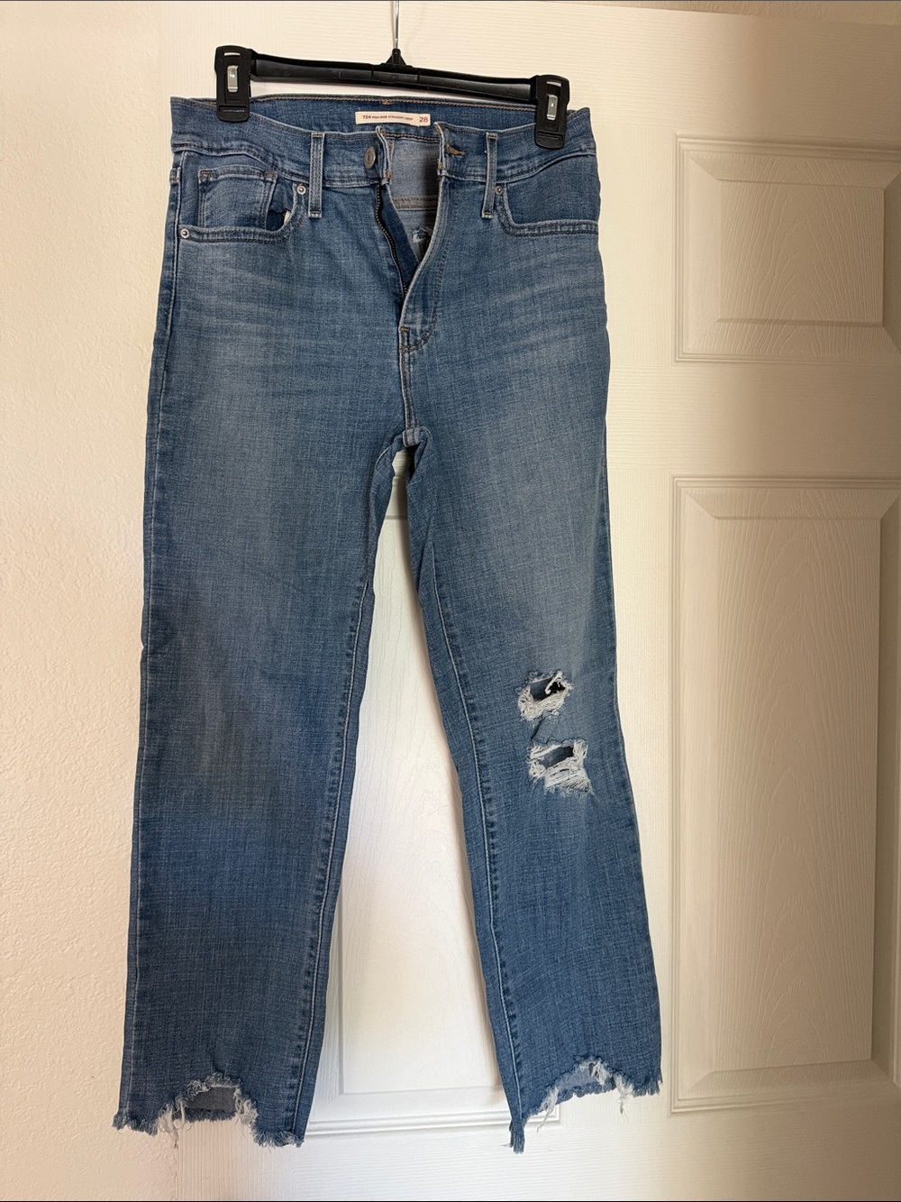 Levi high rise straight crop- Classic Denim